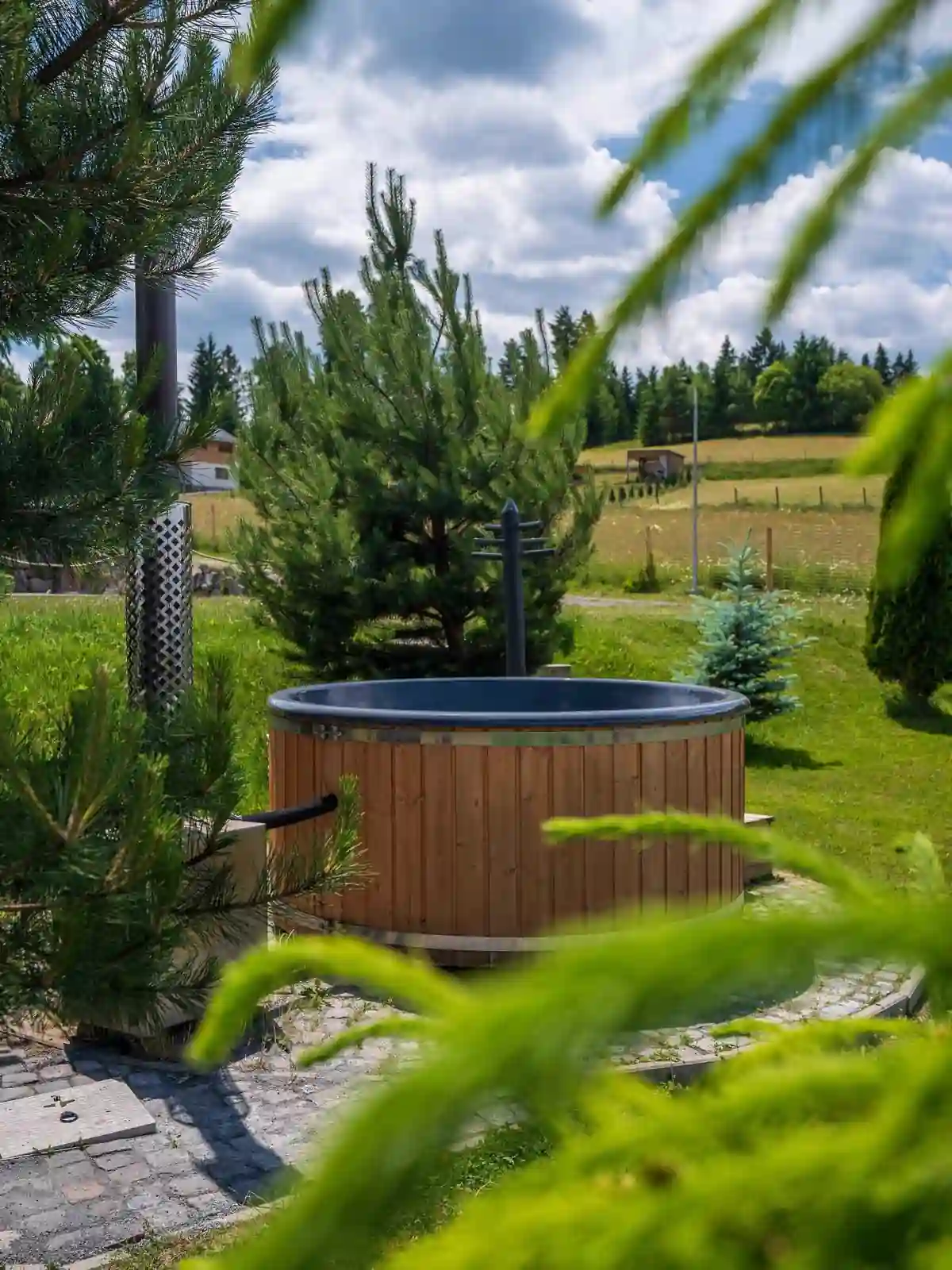 Cabana A Toplița – curte privată și parcare