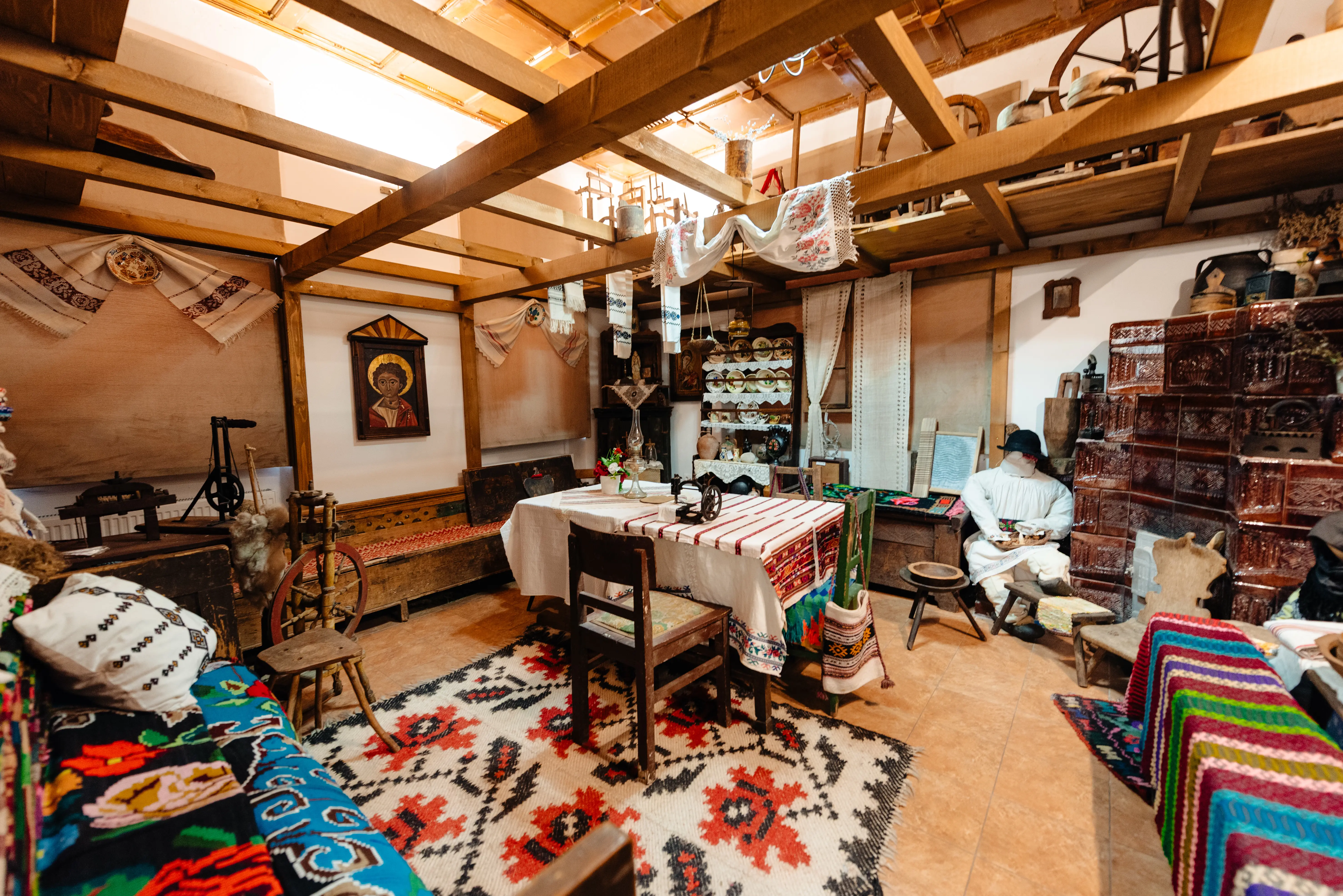 File din trecut – istoria Topliței spusă prin monumente și tradiții