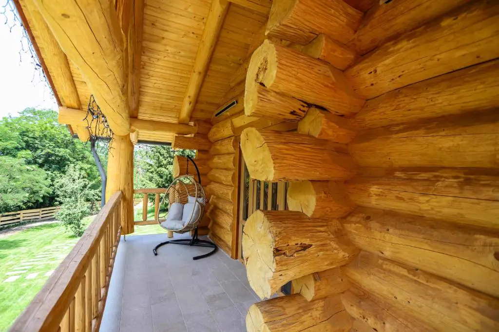 Pensiunea Izabella - Grădină și terasă