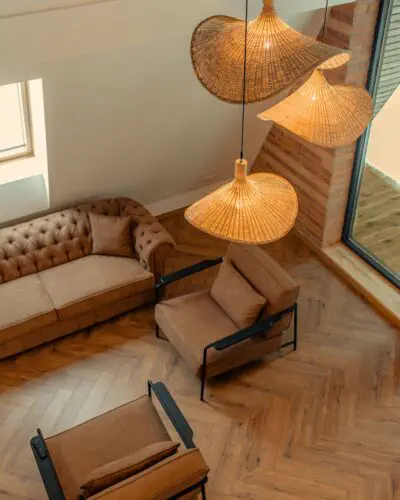 Black Raven Cabin - Living