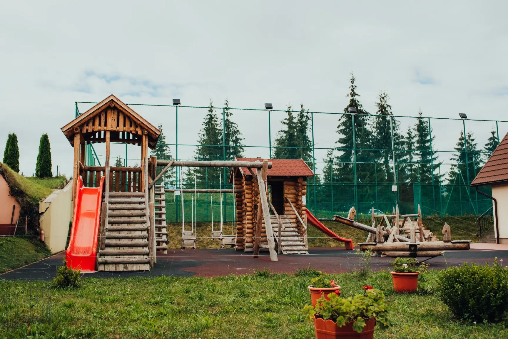 Restaurant 120 Locuri