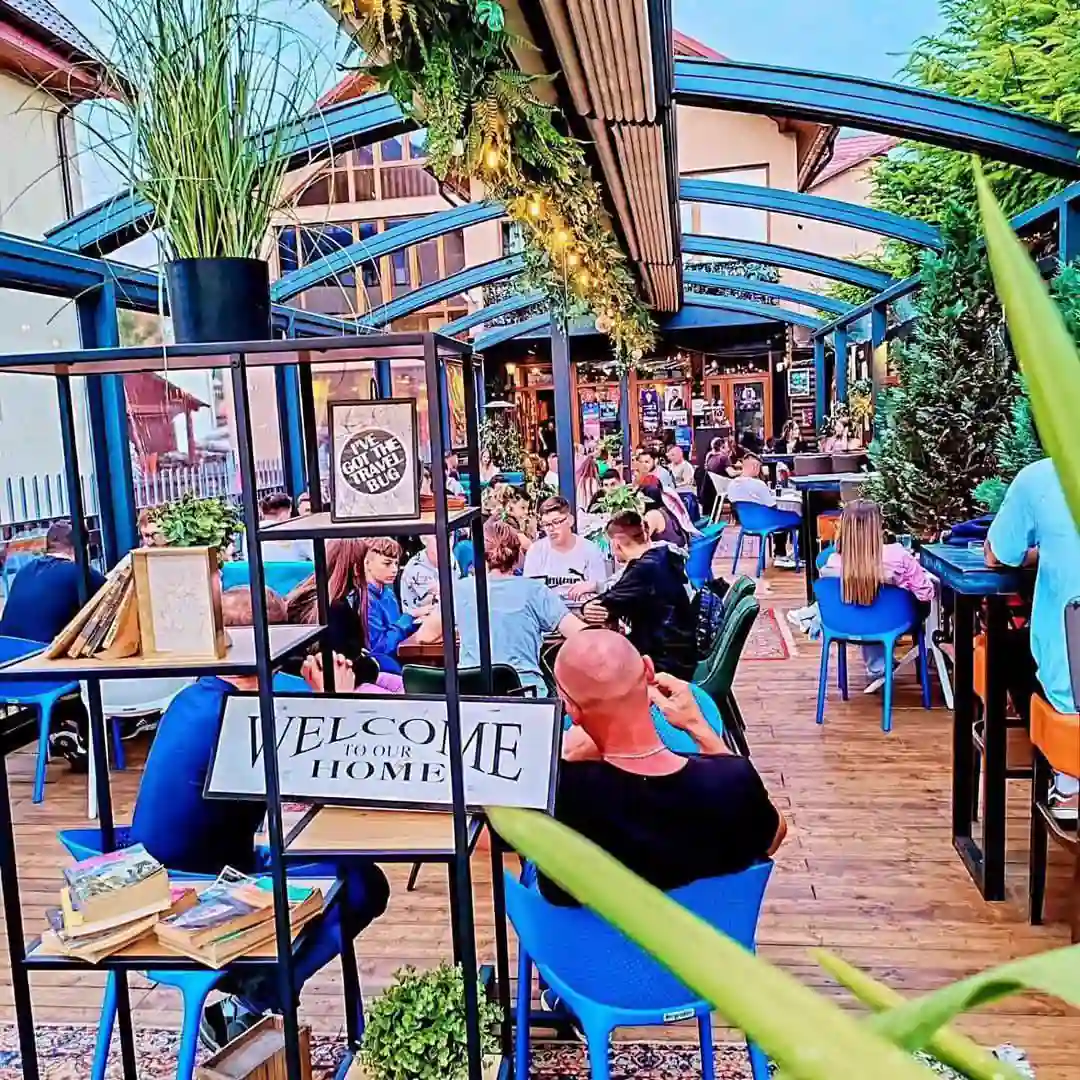 Baroc Pub Toplița interior