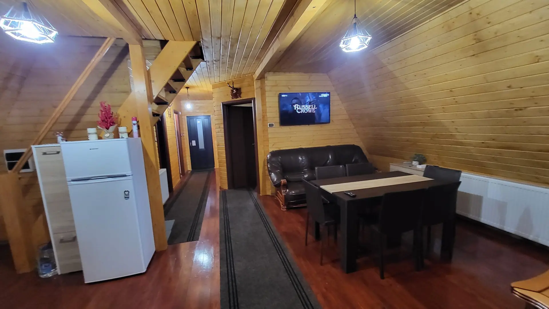 Cabana D Toplița interior